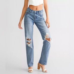 Buckle Women’s Willow & Root The Low Slung Denim Distressed Jean | NEW! 💜👖